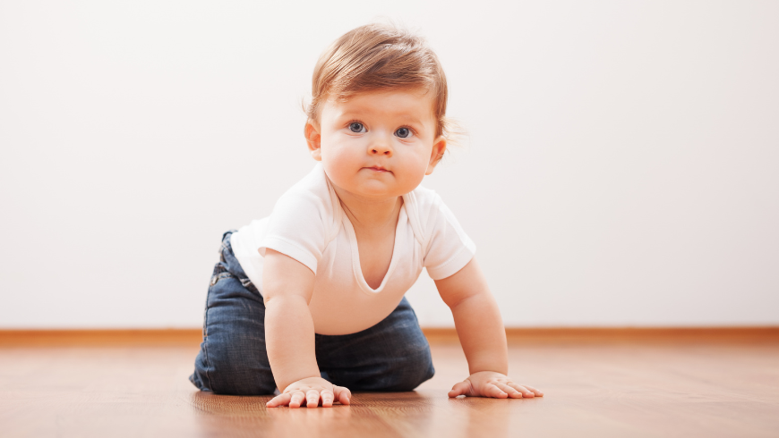 Primeiros passos em um ambiente mais seguro: o que o piso térmico oferece para famílias com bebês